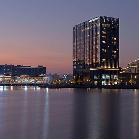 Hyatt Centric Lakeside Ningbo Bagian luar foto