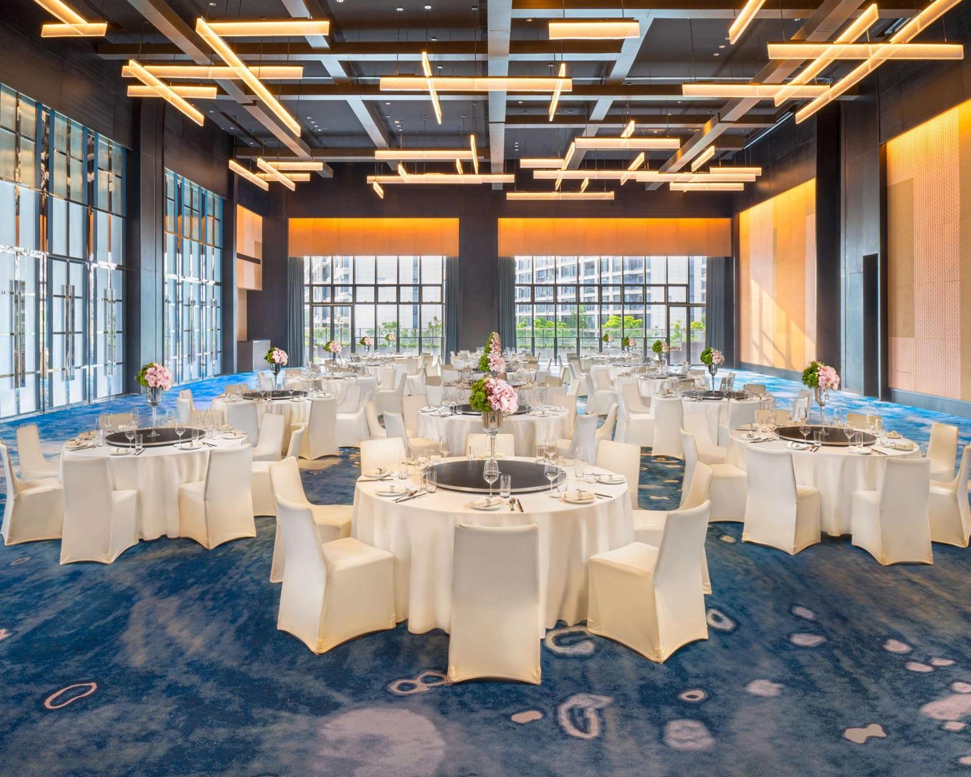 Hyatt Centric Lakeside Ningbo Bagian luar foto